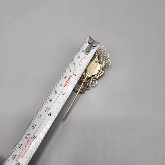 Victorian Style Lapel Pin Green Stone Wire Wrap Ornate - Picture 10 of 10